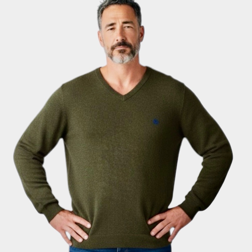 Chaps Green V-Neck Sweater Timeless Knit‎ Cotton/Cashmere Soft and Snuggly